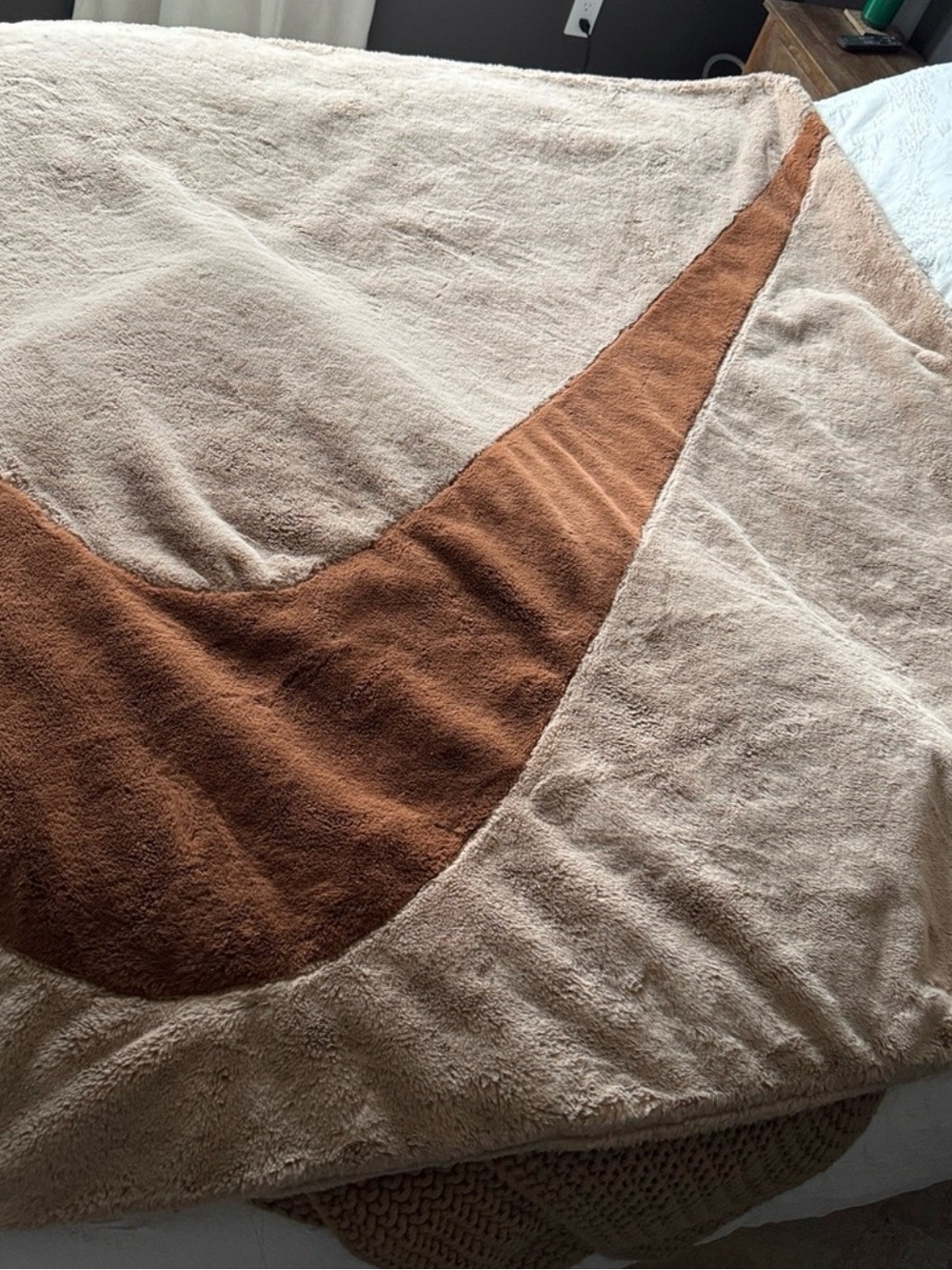 Plush Two-Tone Cream and Brown Fleece Throw Blanket - NIKE
